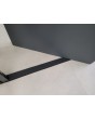 PIVOT V63 - Aluminium-Drehflügeltür mit gefrästem Muster