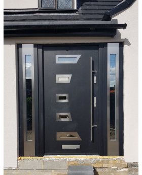 Fargo 23 T - Eingangstür mit 2 Seitenteilen